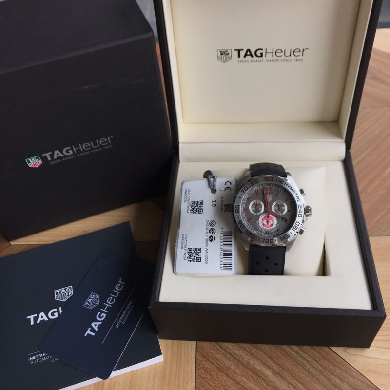 TAG HEUER